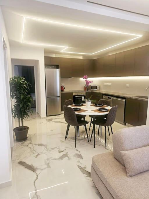 Deluxe Apartment Paphos Kültér fotó
